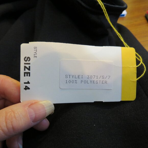 NWT Caron Black Knit Dress Long Sleeve Tiered Size 14 - Picture 10 of 11